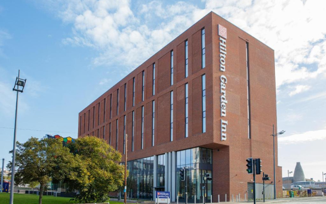 Pots, Peaks and Prosecco!